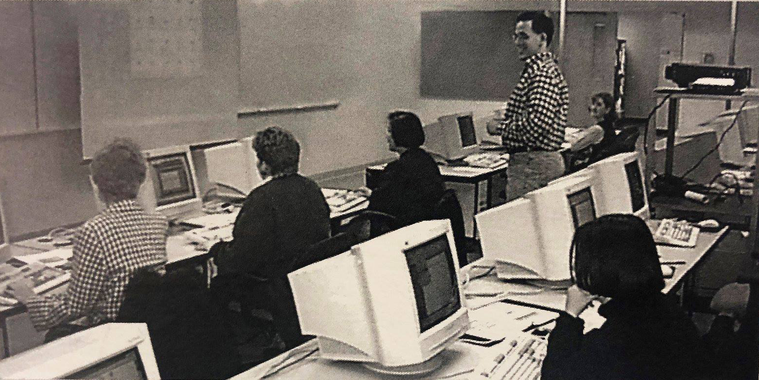 Kevin Moffitt teaching a class in the Technology Training Centre, 1997.